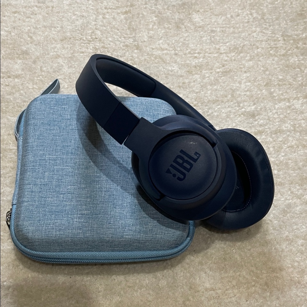 JBL Foldable Over-Ear Headphones in Dark Blue with Light Blue Case